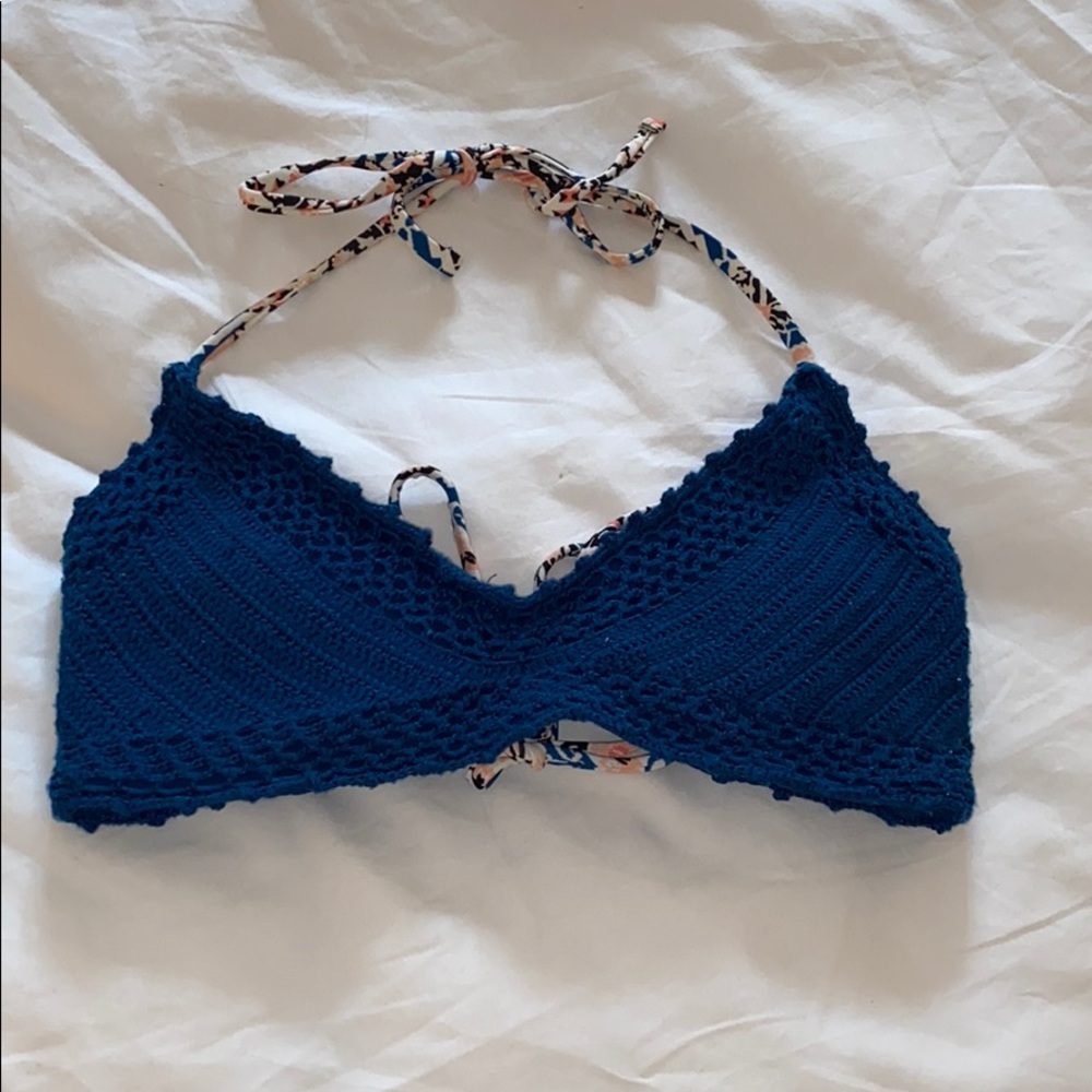 Blue yarn bikini